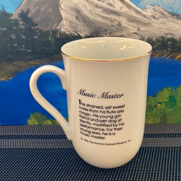 Vintage OFFICIAL Norman Rockwell Collectable Mugs (4 set) - Picture 12 of 14